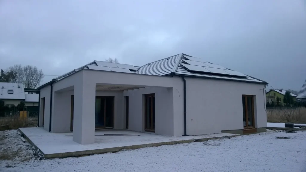 Domy energooszczędne Poznań - dom parterowy z dachem kopertowym