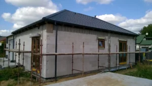 dom parterowy z dachem kopertowym 110 m2 Poznań 19