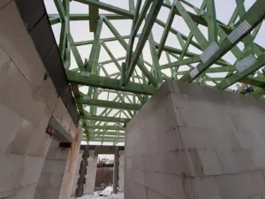 dom parterowy z dachem kopertowym i garażem 170 m2 Poznań 8