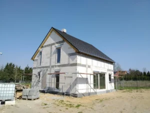 dom z użytkowym poddaszem i dachem dwuspadowym 140 m2 Poznań 16