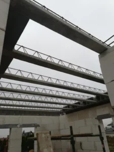 dom z użytkowym poddaszem i dachem dwuspadowym 140 m2 Poznań 4