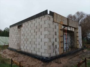 dom z użytkowym poddaszem i dachem dwuspadowym 70 m2 Poznań 6