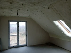 dom z użytkowym poddaszem, dachem dwuspadowym i garażem 140 m2 Wrocław