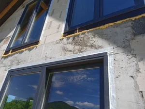 dom z użytkowym poddaszem, dachem dwuspadowym i garażem 140 m2 Wrocław