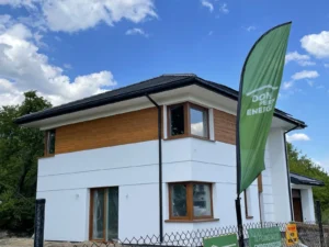 dom piętrowy z dachem kopertowym i garażem 160 m2 Warszawa