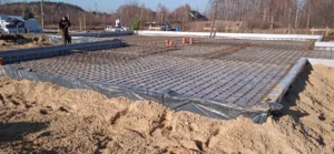 dom z użytkowym poddaszem, dachem dwuspadowym i garażem 240 m2 Łódź