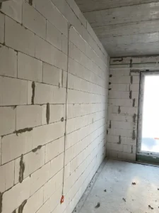 dom z użytkowym poddaszem, dachem dwuspadowym i garażem 120 m2 Warszawa