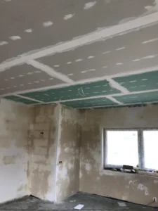 dom parterowy z dachem kopertowym i garażem 170 m2 Poznań