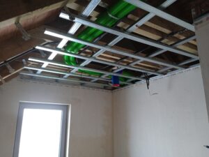 dom z poddaszem użytkowym, dachem dwuspadowym i garażem 170 m2 Poznań